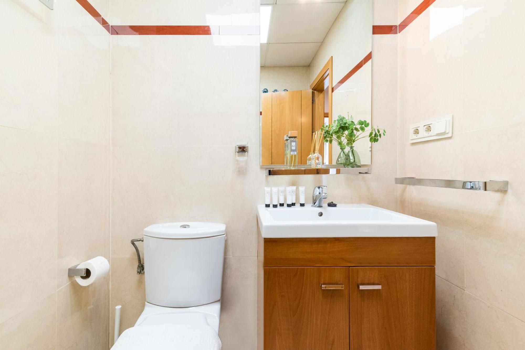 Centrico Y Acogedor Apartamento En Centro Grenada Zewnętrze zdjęcie